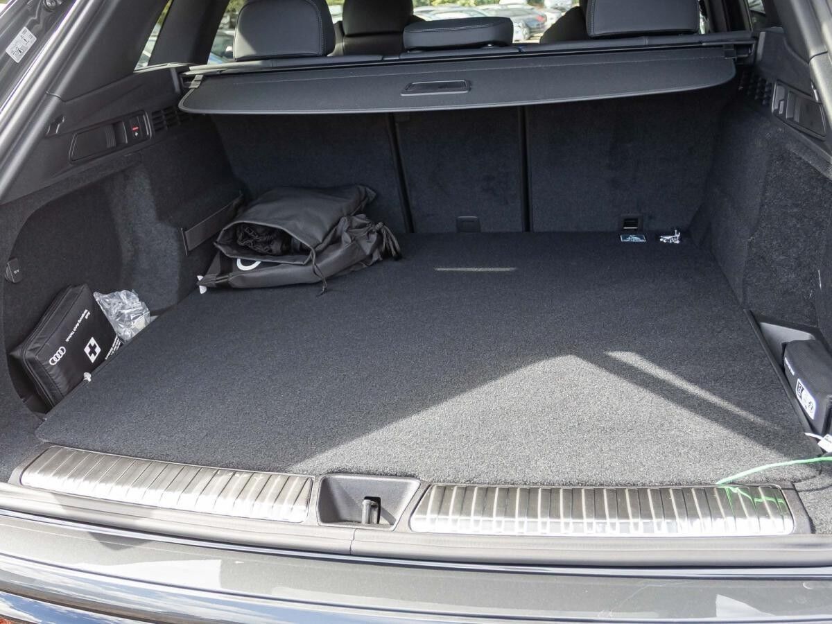 Audi Q5 SUV e-hybrid quattro Tech-Plus MMI-pro AHK 0,5%