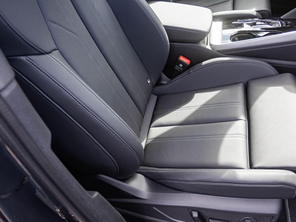 Audi Q5 SUV e-hybrid quattro Tech-Plus MMI-pro AHK 0,5%