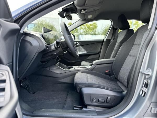 BMW 220 Gran Coupé DAB LED RFK Komfortzg. AHK schw.