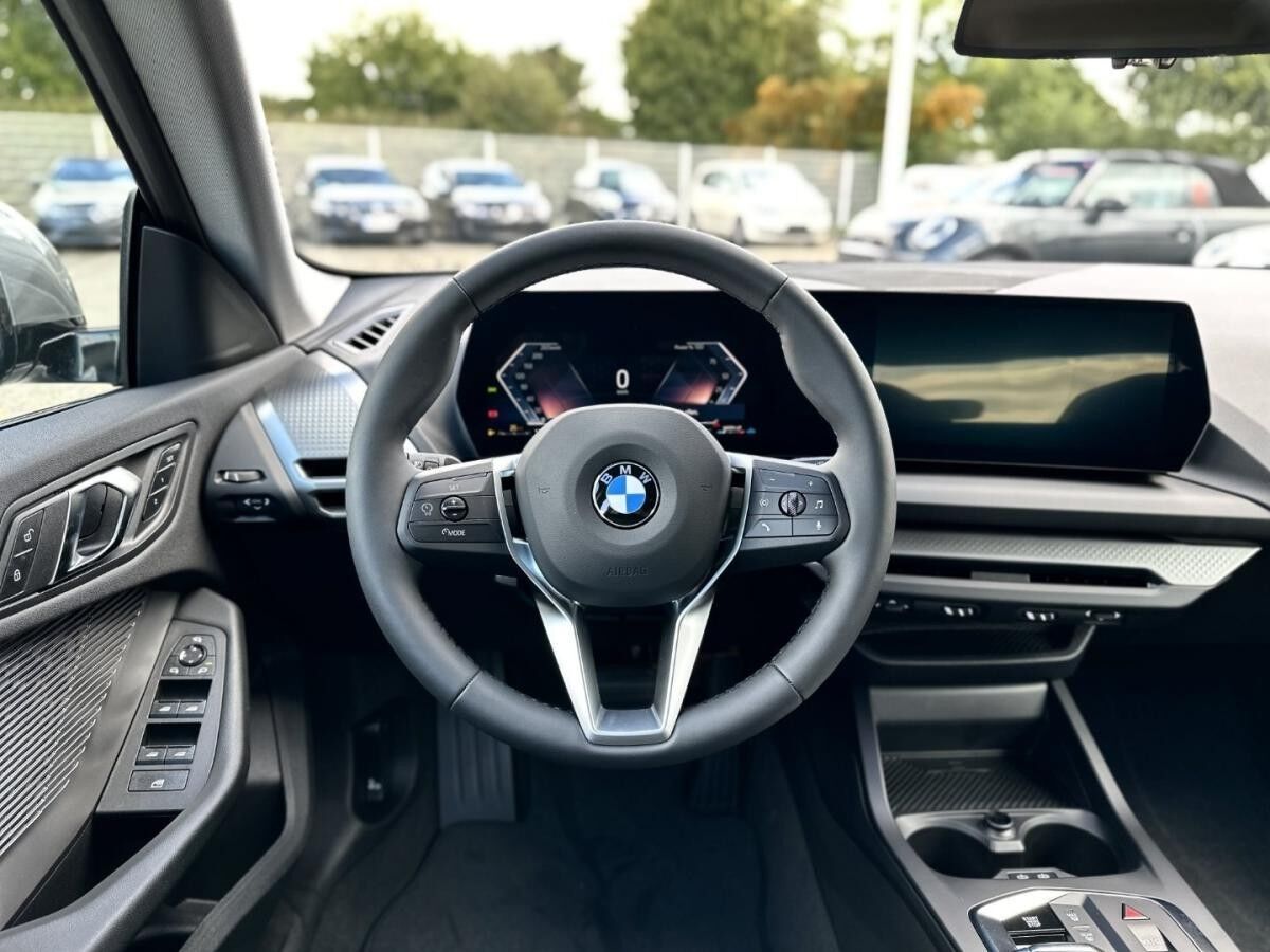 BMW 220 Gran Coupé DAB LED RFK Komfortzg. AHK schw.