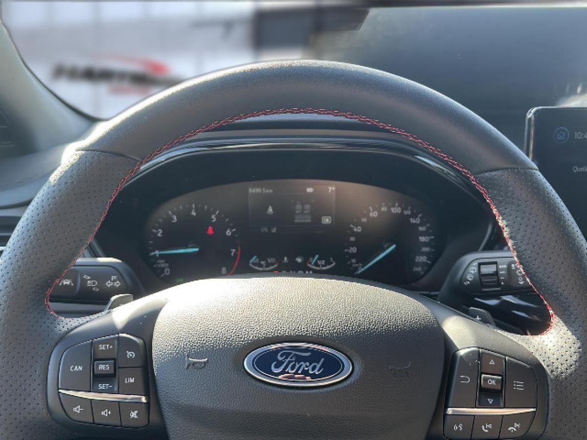 Ford Focus 1,0 EcoBoost 114kW ST-Line Automatik Winterpaket