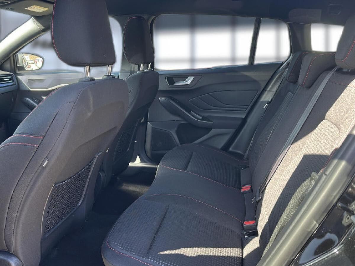 Ford Focus 1,0 EcoBoost 114kW ST-Line Automatik Winterpaket