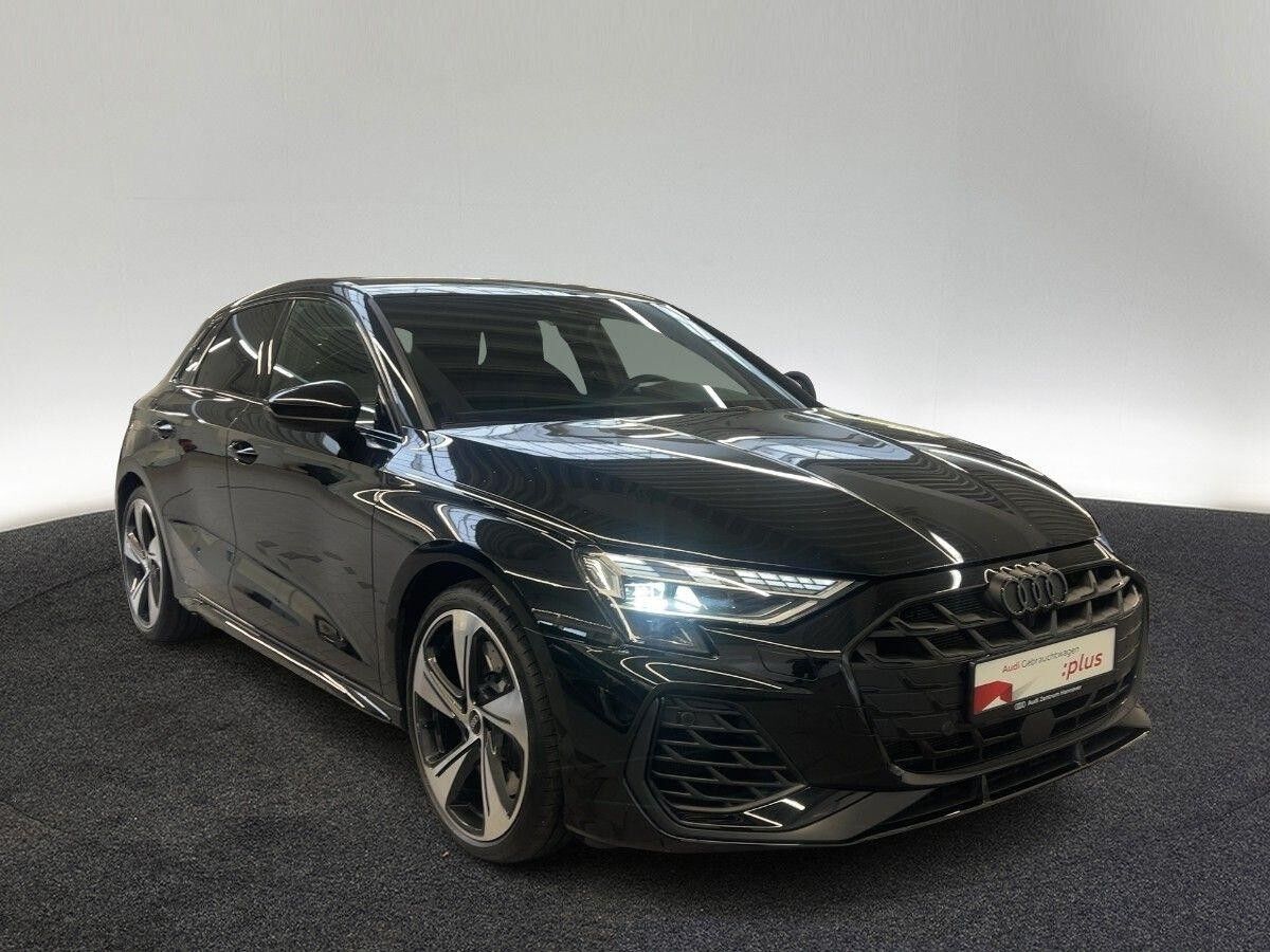 Audi S3 Sportback 2.0 TFSI Kamera ACC LED virtual Teilleder