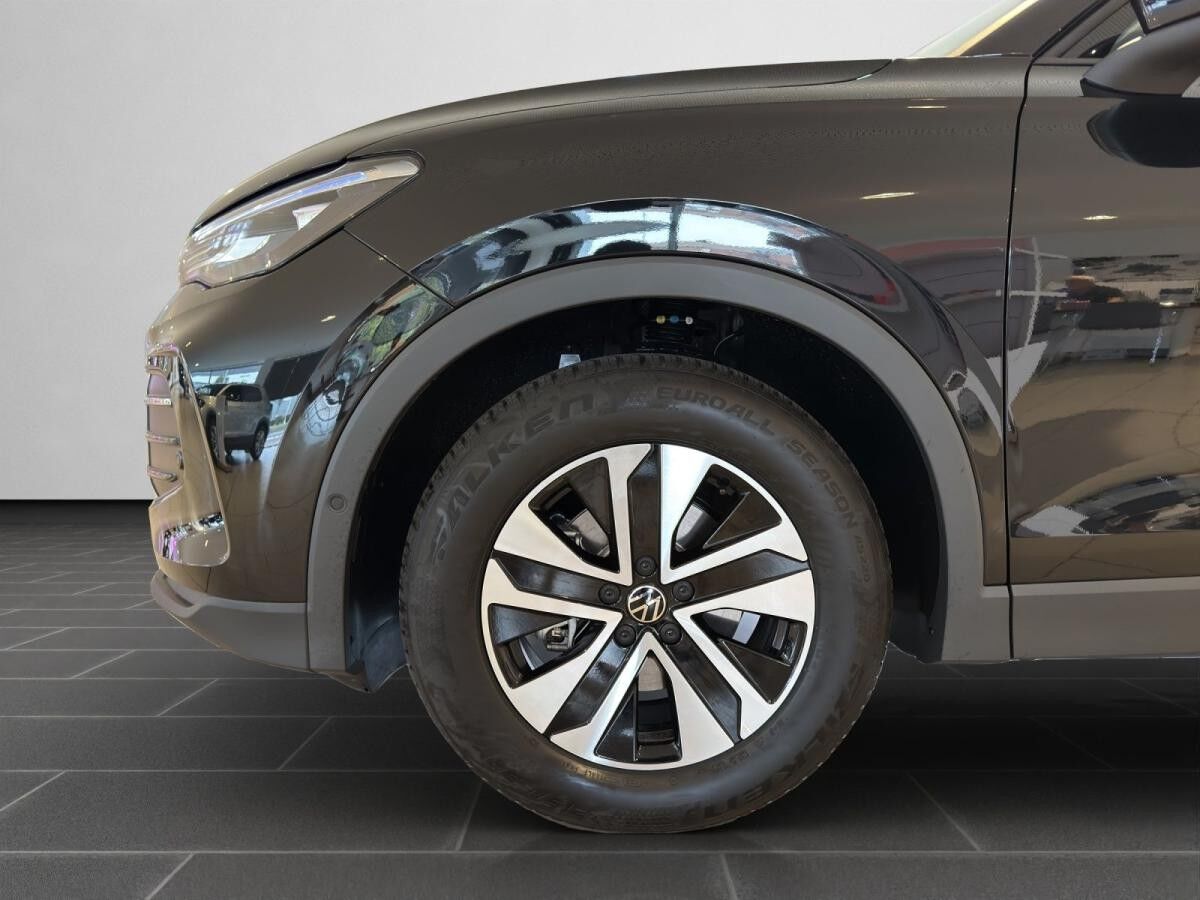 Volkswagen Tiguan ENERGY 1.5 eTSI DSG GANJZR PARKASSIST