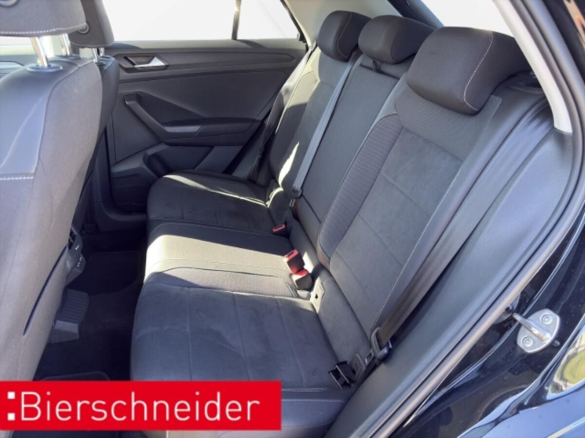 Volkswagen T-Roc 1.5 TSI DSG Style DIGITAL COCKPIT PRO LED NAVI 17 ACC DAB *nur mit 950€ Sonderzahlung gültig*
