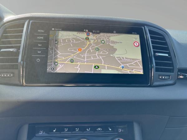 Skoda Karoq Sportline 4x4 2.0 TDI, AHK, Kamerasystem 360°