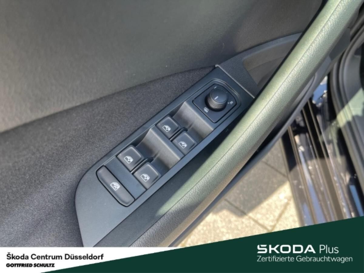 Skoda Scala Essence TSI DSG AHK Winter-Paket Fahrassistenz-System