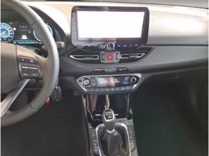 Hyundai i30 1.5 Advantage⚠️ | Rückfahrkamera | Navi | Klimaauto. | ISOFIX