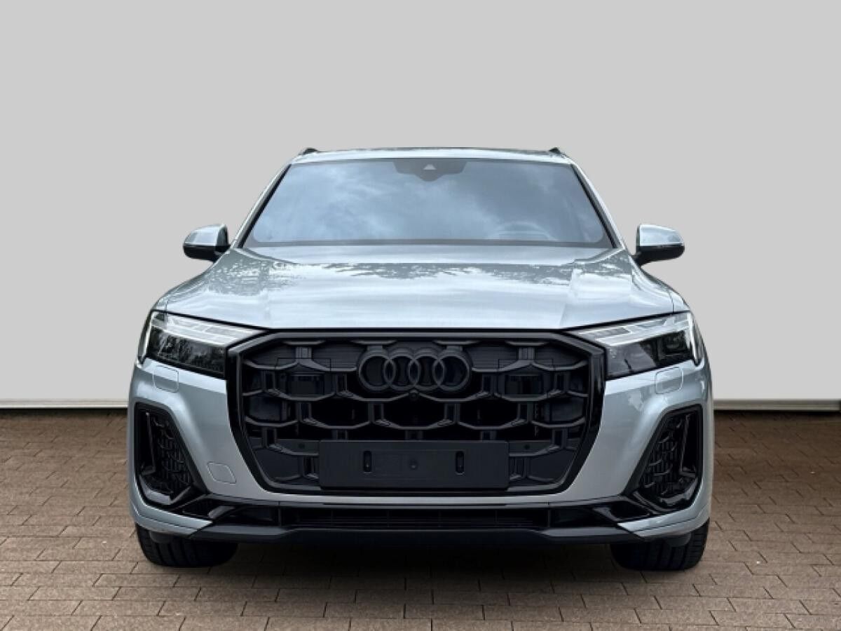 Audi Q7 55 TFSI e quattro S-line+AHK+HUD+PANO+B&O+KAMERA