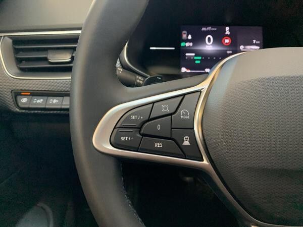 Renault Arkana EVOLUTION MILD HYBRID 140 EDC 💥DEAL💥 Ganzjahresreifen+Carplay+AndroidAuto+