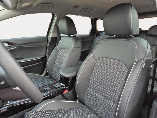 Kia Ceed SW 1.5T SPIRIT | LEDER-PAKET | TECH | GEWERBLICH |