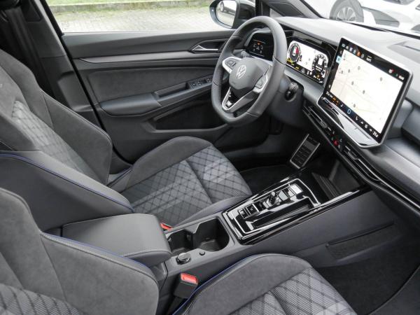 Volkswagen Golf R-Line 1,5 l eTSI OPF 7-Gang-Doppelkupplungsgetriebe DSG