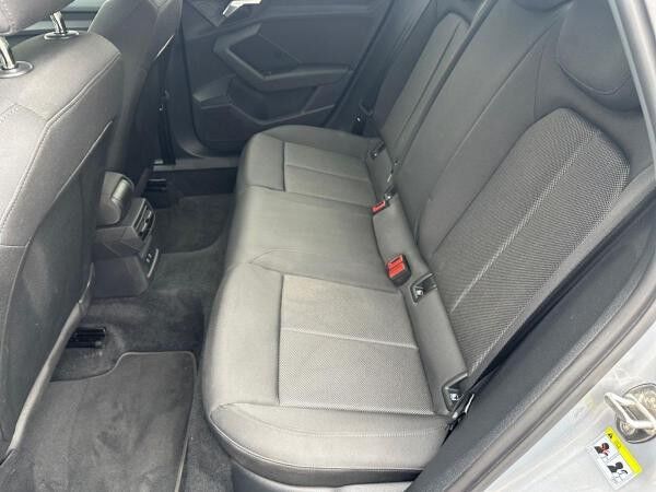 Audi A3 Limousine 35 TFSI advanced LED/MMI/Interface/Assist/uvm.