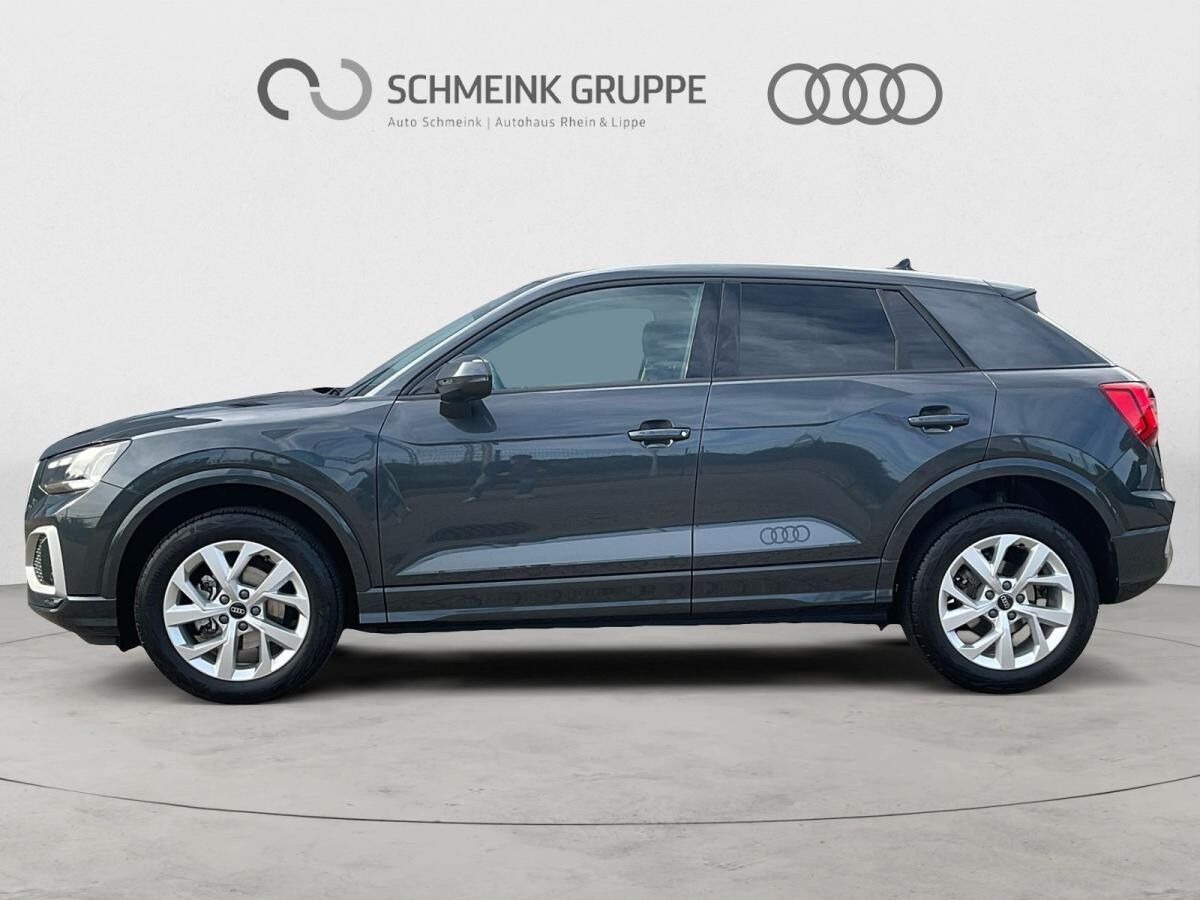 Audi Q2 Advanced 35 TFSI Schalter RFK Matrix AHK