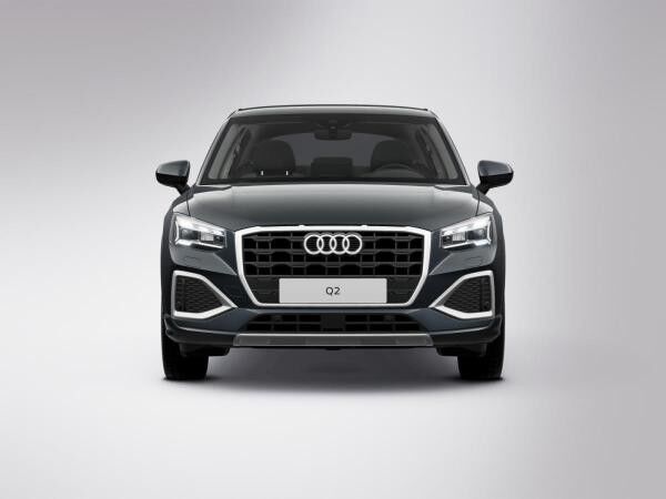 Audi Q2 Advanced 35 TFSI Schalter RFK Matrix AHK
