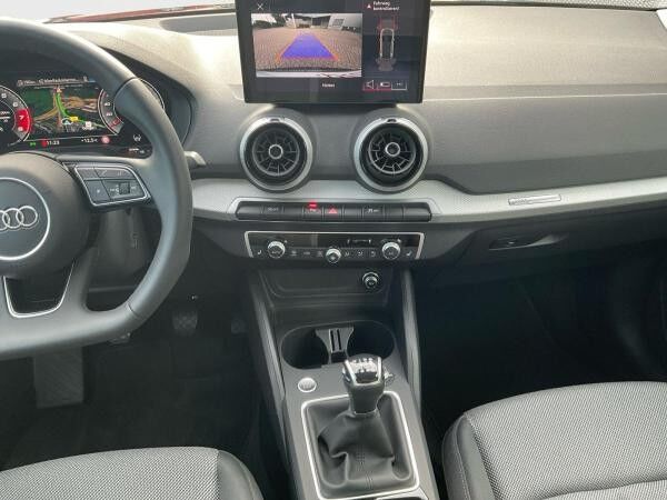 Audi Q2 Advanced 35 TFSI Schalter RFK Matrix AHK
