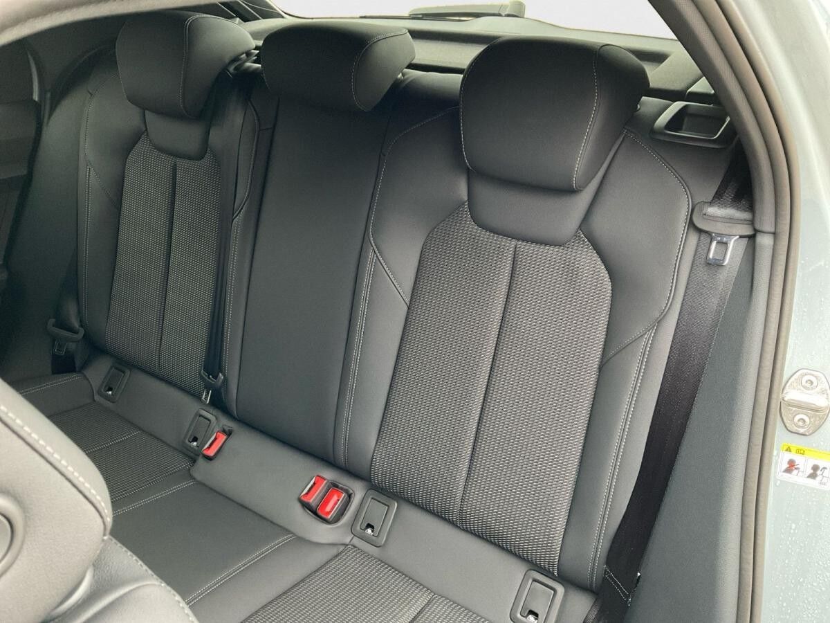 Audi A1 Sportback 35 TFSI S line ACC LED Keyless SHZ