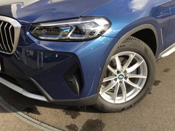 BMW X3 xDrive20i STANDHZ+AHK+LASERL+KAMERA+ACC+HIFI