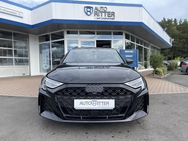 Audi RS3 Limo SONOS+PANO+5Jahre Garantie
