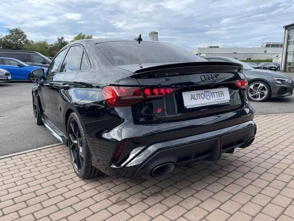 Audi RS3 Limo SONOS+PANO+5Jahre Garantie