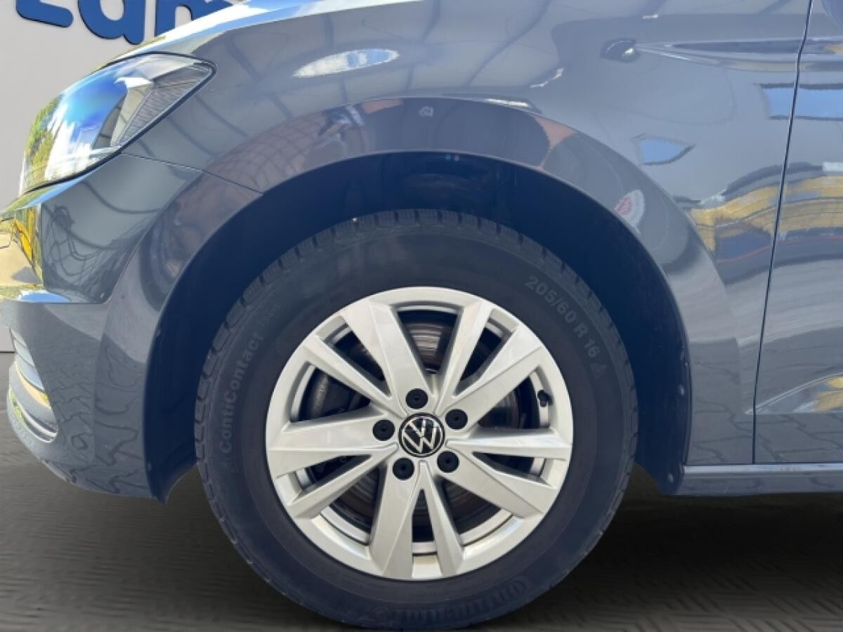 Volkswagen Touran Comfortline 1.5 TSI DSG NAV,ACC,RFK,SHZ