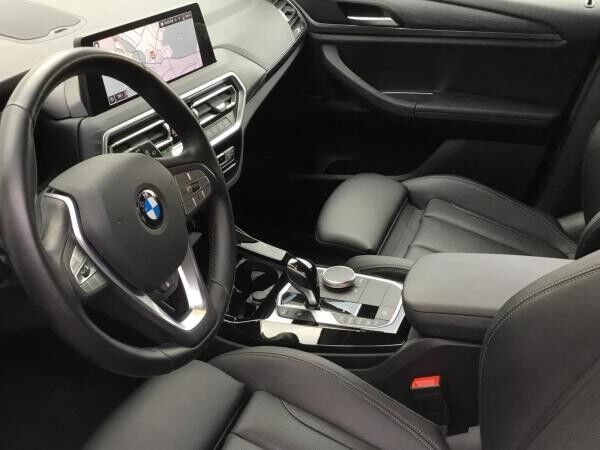 BMW X3 xDrive20i STANDHZ+AHK+LASERL+KAMERA+ACC+HIFI