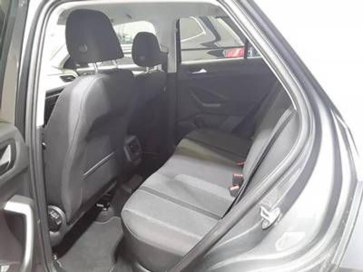 Volkswagen T-Roc Life 1.0 TSI 85kW - LED SHZ Kamera Discover Media LM DAB+ Einparkhilfe App-Connect Digital Cockpit