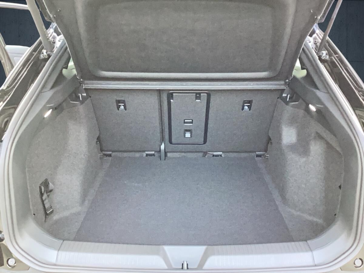 Volkswagen ID.5 Pro 77 kWh Massage, sofort verfügbar