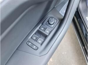 Volkswagen Touareg R 3,0 l V6 eHybrid OPF 4MOTION / 8-Gang-Automatik (Tiptronic)