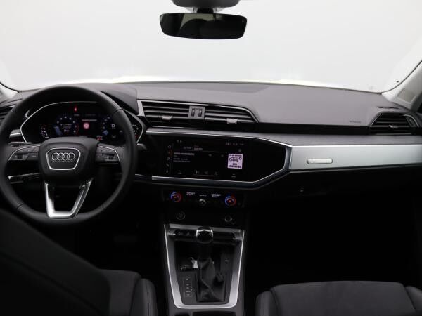 Audi Q3 Sportback S-Line 35 TFSI S-tronic / Navi, AHK