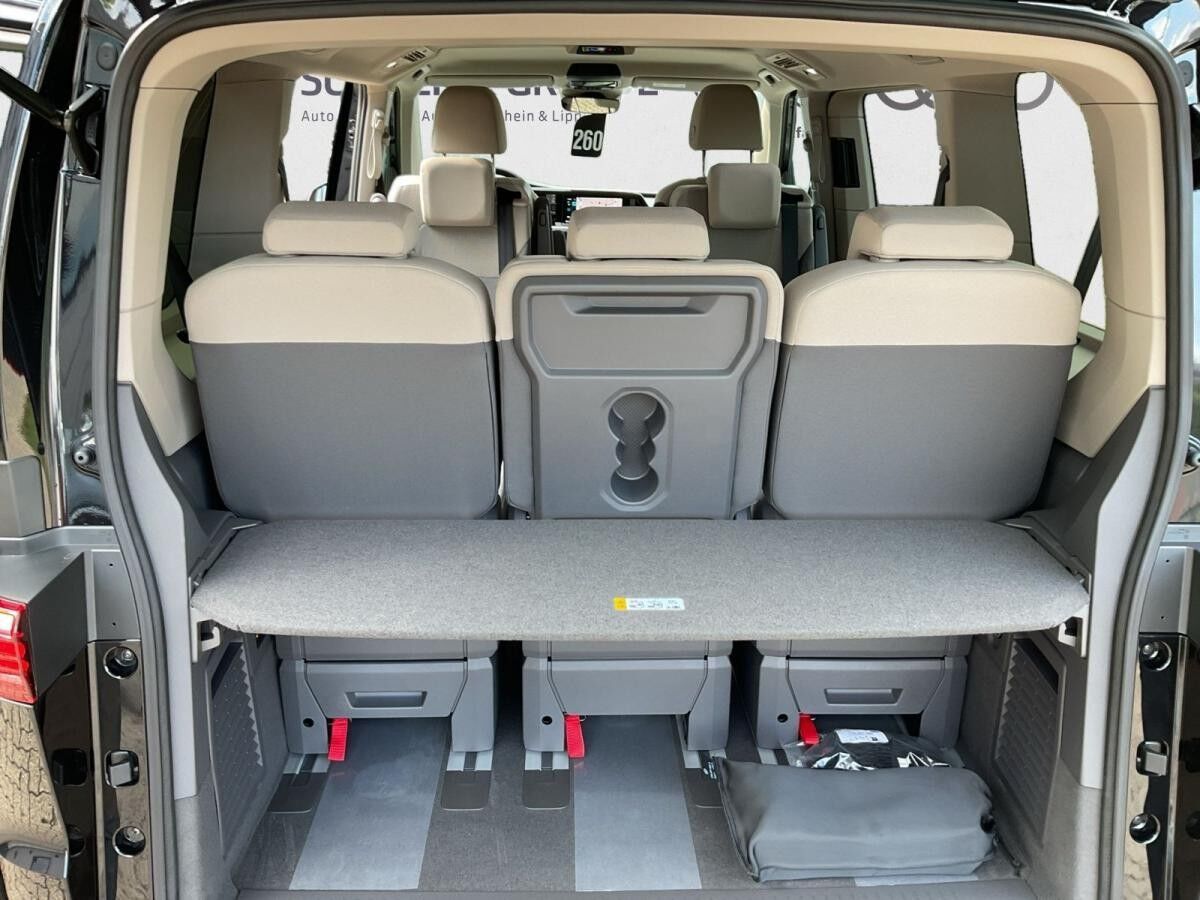 Volkswagen Multivan Life 2.0 TDI DSG KÜ AHK Kamera