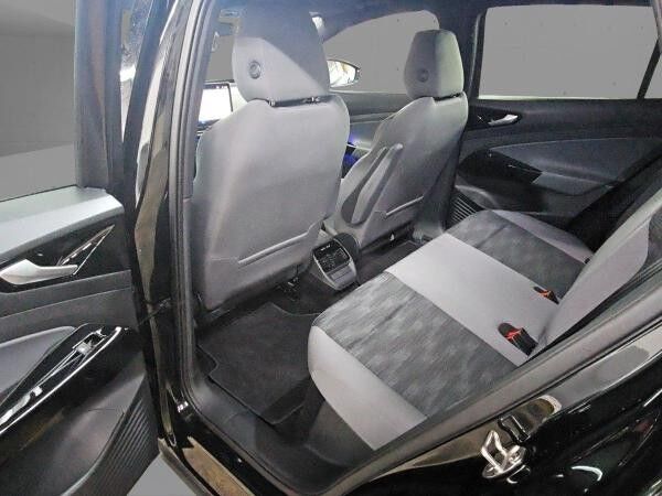 Volkswagen ID.4 Pure Performance IQ-LED NAV 19" WÄPU ACC