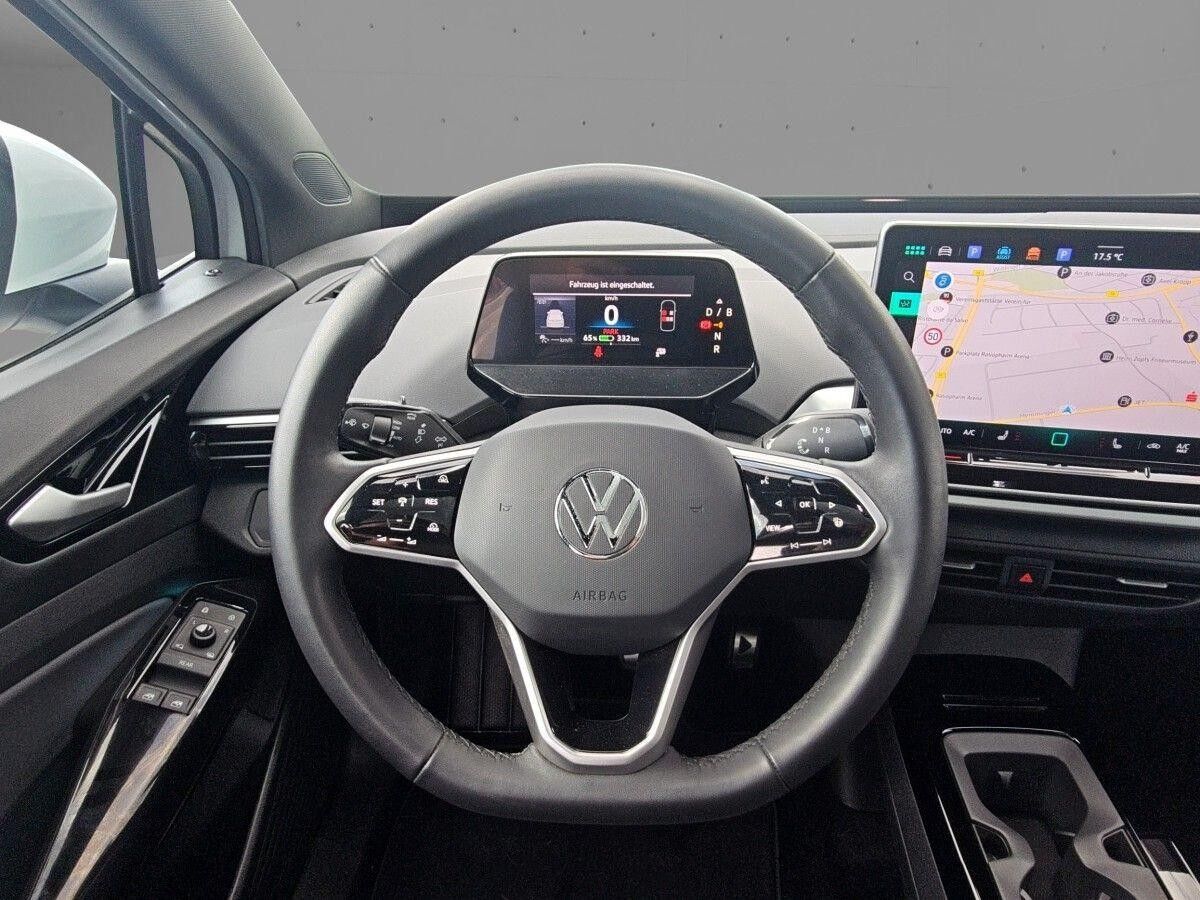 Volkswagen ID.4 Pro 4M IQ-LED WÄPU PANO AHK SFW ACC