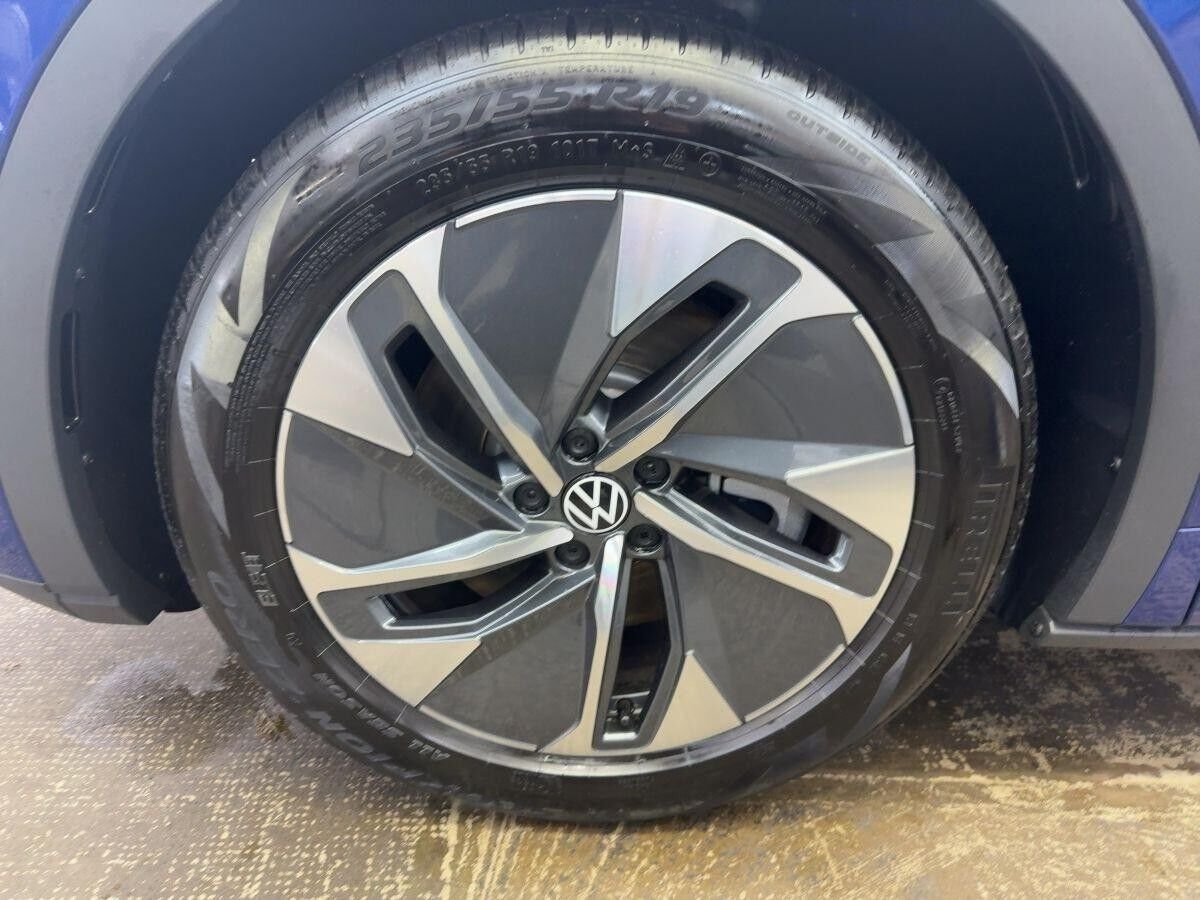 Volkswagen ID.5 Pro IQ-LED H/K WÄPU PARKLENK AR-HuD