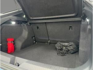 Volkswagen ID.5 Pro IQ-LED WÄPU PANO AHK KAM ACC DAB