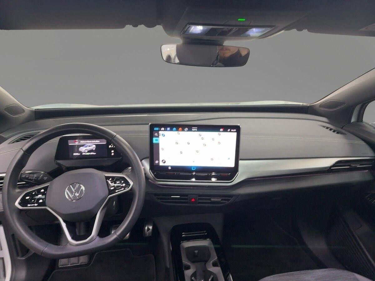 Volkswagen ID.5 Pro IQ-LED WÄPU PANO AHK KAM ACC DAB