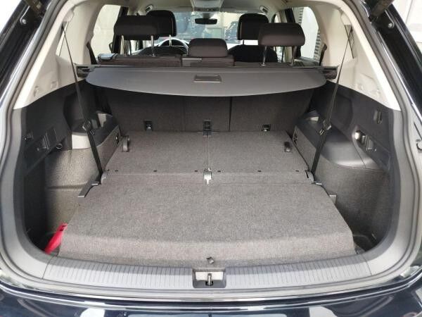 Volkswagen Tiguan Allspace 2.0 TDI DSG Life Navi AHK Digitaler Radioempfang DAB+ Spurhalteassistent