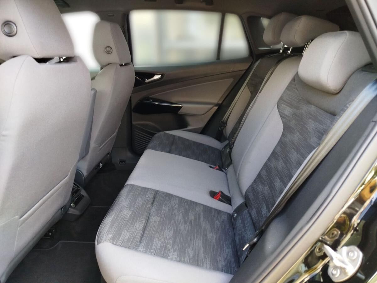 Volkswagen ID.4 Pro mit Infotainment-Paket Navi Digitaler Radioempfang DAB+ IQ.LIGHT - LED-Matrix-Scheinwerfer