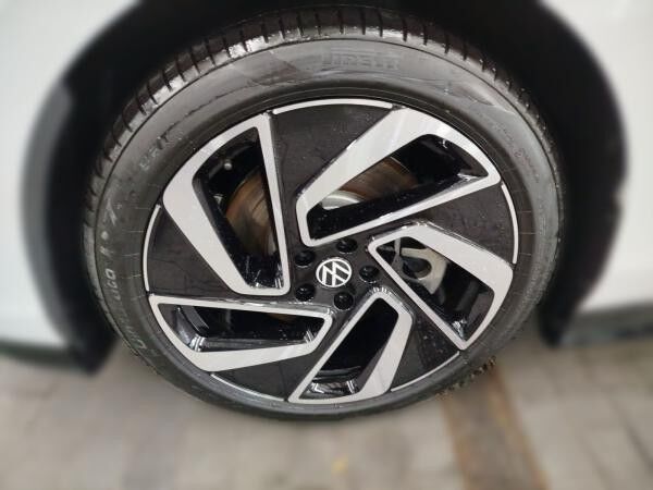 Volkswagen ID.7 Pro Navi IQ.Light ACC DAB+ FrontAssist