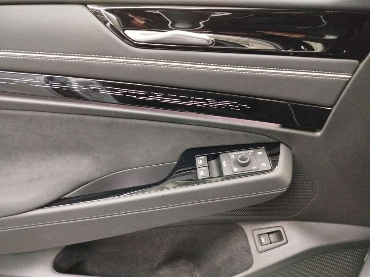 Volkswagen ID.7 Tourer Pro Navi IQ.Light FrontAssist ACC DAB+