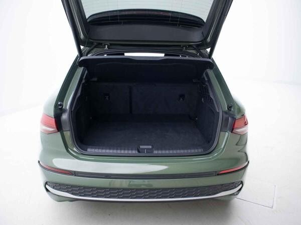 Audi A3 Sportback 30 TFSI S-TRO*ADVANCED*ACC*AHK*NAV*
