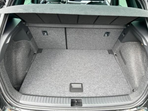 Seat Arona FR 150PS ,DSG, RFK, VOLL LED, FULL-LINK, NAVI, Loyalität