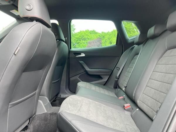 Seat Arona FR 150PS ,DSG, RFK, VOLL LED, FULL-LINK, NAVI, Loyalität