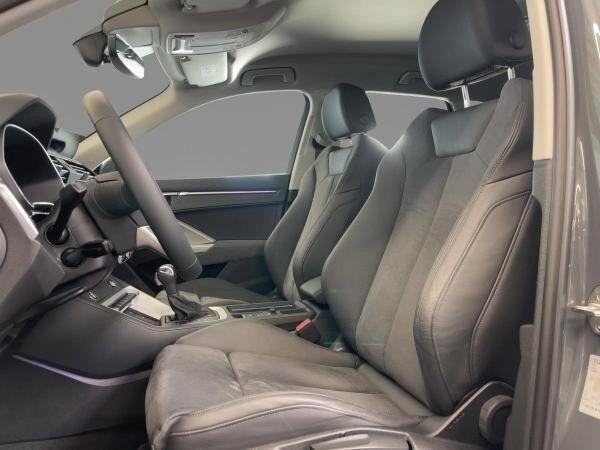 Audi Q3 advanced 35 TFSI AHK LED Navi Teilleder ACC