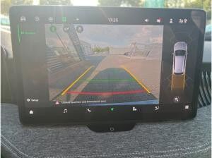 Skoda Superb Combi 2.0 TDI Selection *DSG*R-KAM**AHK*SHZ*NAVI*KESSY