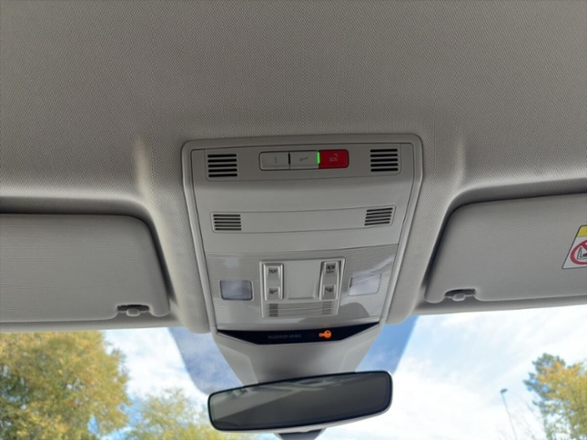 Volkswagen T-Roc Life 1.0 TSI Navi DAB+ Klima Sitzheizung L