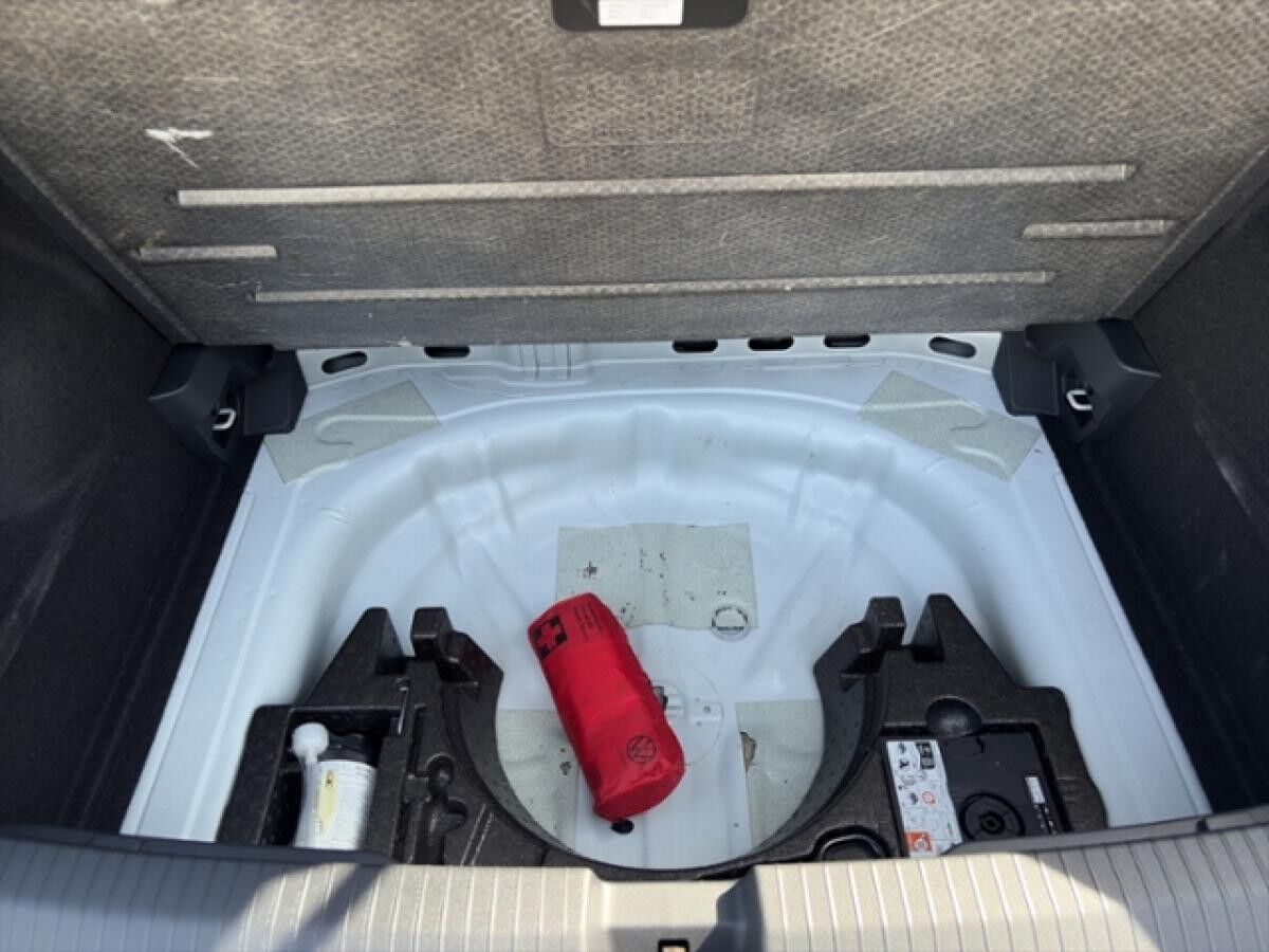 Volkswagen T-Roc Life 1.0 TSI Navi DAB+ Klima Sitzheizung L