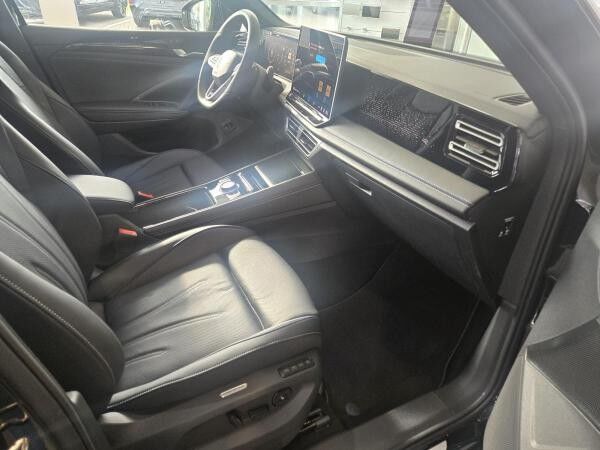 Volkswagen Tiguan R-Line 1.5 eTSI 150 PS //SOFORT VERF.// - HUD/LED/AHK/Leder