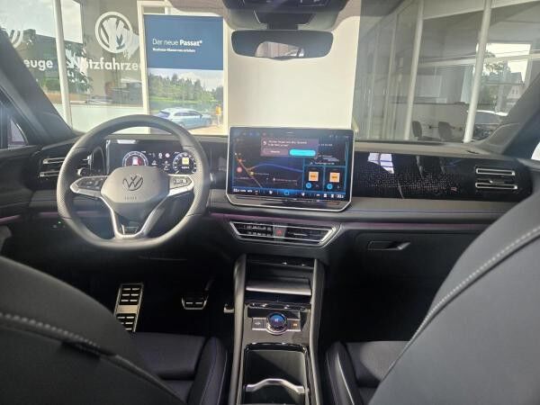 Volkswagen Tiguan R-Line 1.5 eTSI 150 PS //SOFORT VERF.// - HUD/LED/AHK/Leder