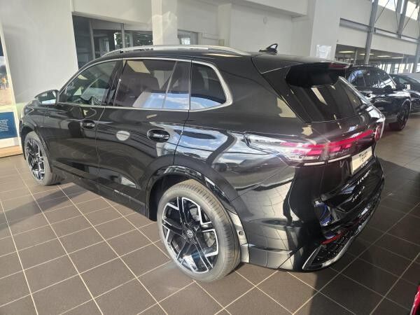 Volkswagen Tiguan R-Line 1.5 eTSI 150 PS //SOFORT VERF.// - HUD/LED/AHK/Leder